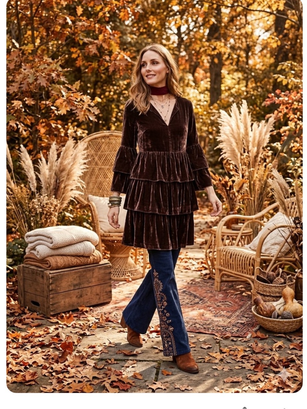 Banana Republic x Olivia Palermo
Brown Velvet Tiered Dress - -NWOT-M RARE